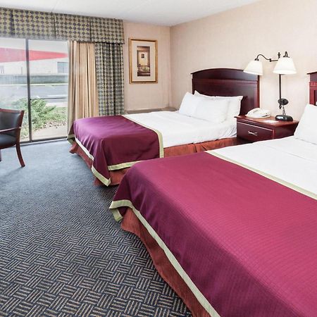 Baymont By Wyndham Michigan City Dış mekan fotoğraf