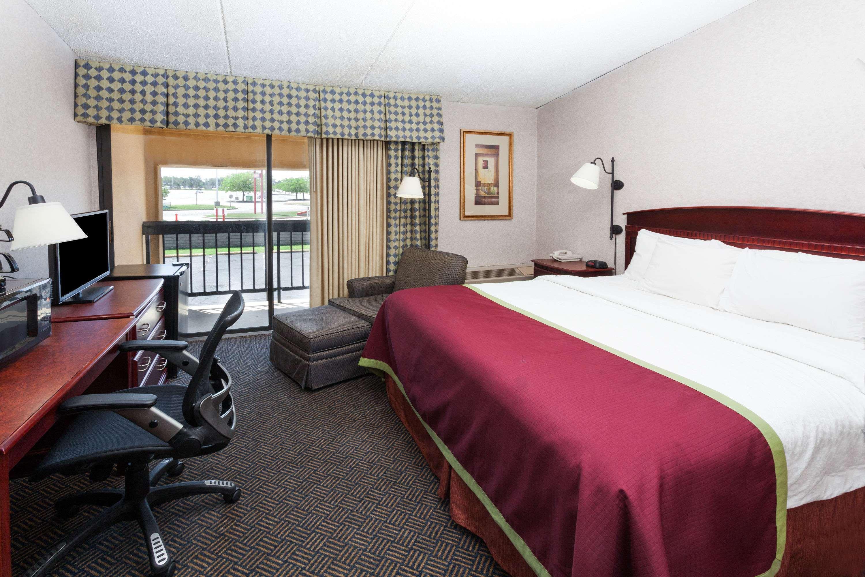 Baymont By Wyndham Michigan City Dış mekan fotoğraf